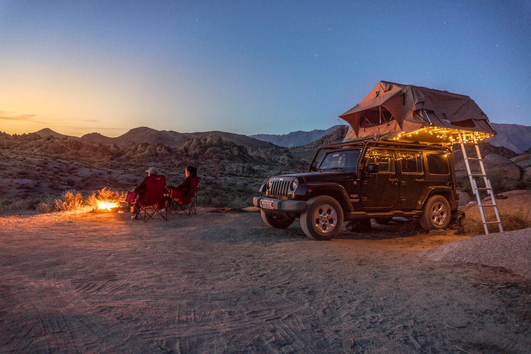 Hard-shell vs. soft-shell rooftop tents on a budget hero image